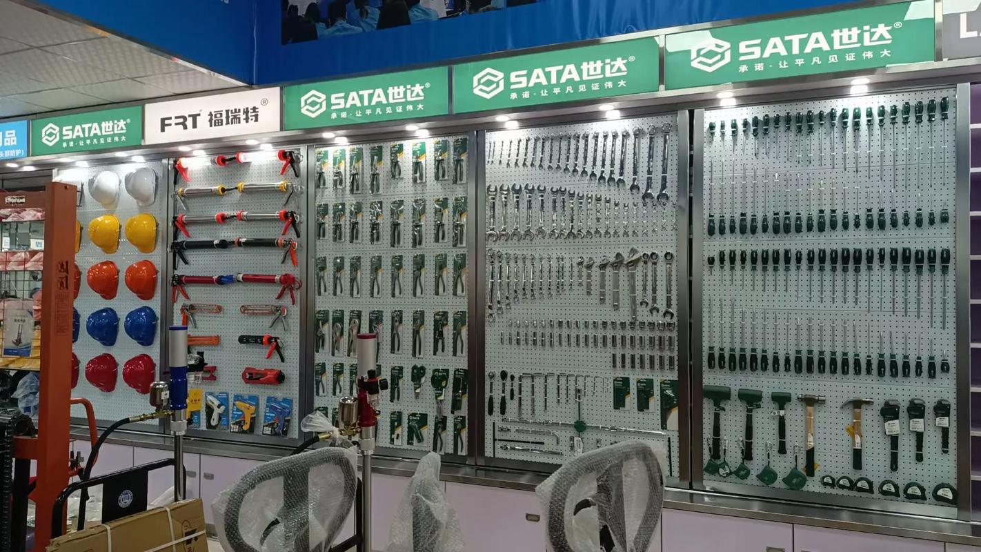 熱烈祝賀未來萬家五金機電全國加盟連鎖湖北武漢（新洲店）盛大開業